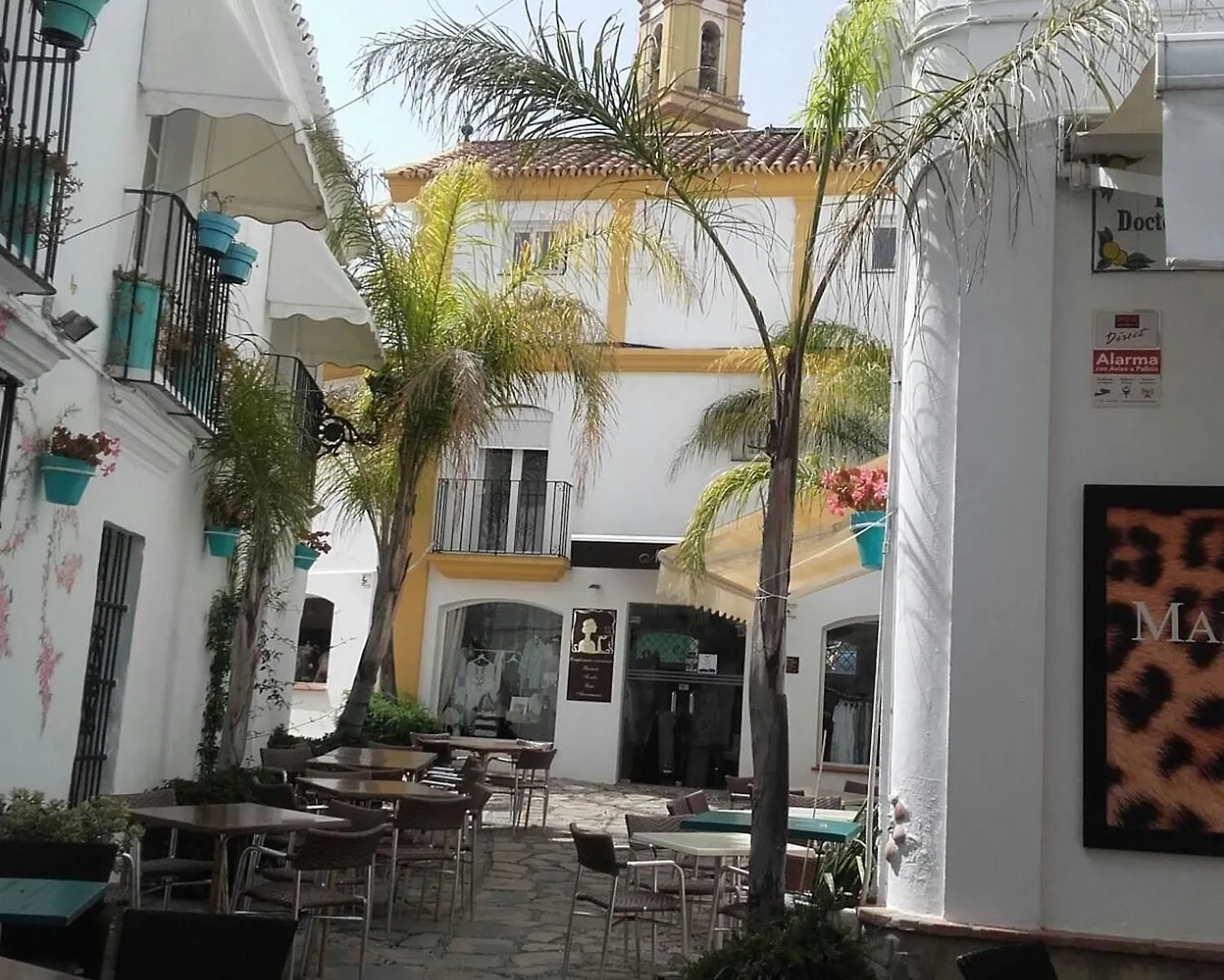 Apartment With One Bedroom In Estepona, With Wifi - 220 M From The Bea  埃斯特波纳